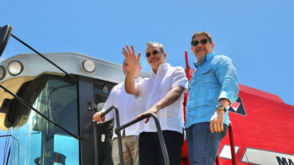 Presidente Abinader inaugurará escuela y dará inicio a cosecha de arroz en Monseñor Nouel este sábado