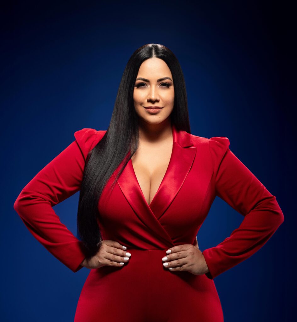 Una mirada firme y humana al periodismo: Ildemary Mata asume la Dirección de Prensa en Grupo Súper Canal.