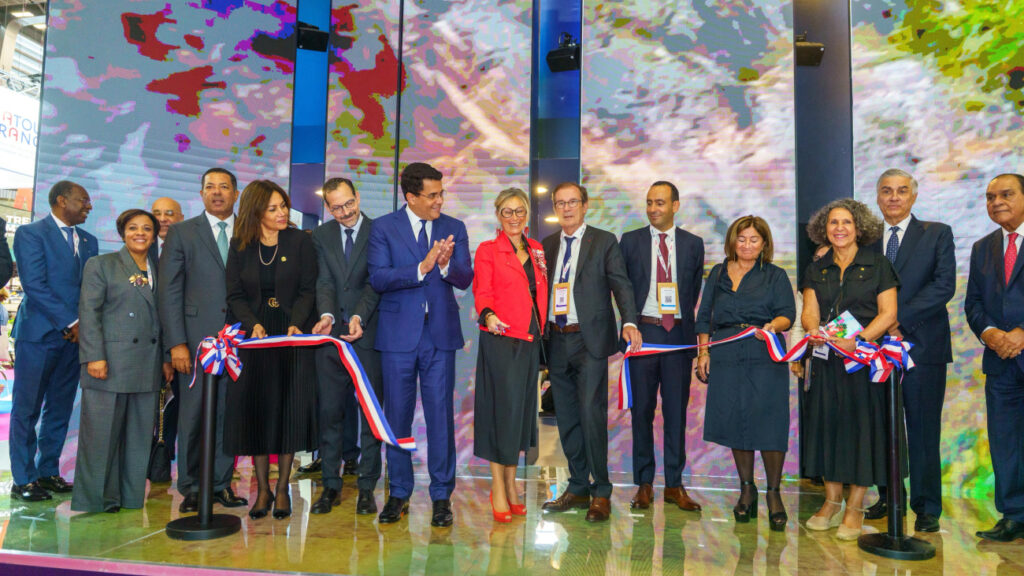 RD inaugura feria de turismo en París y anuncia regreso de vuelos de Air France a Punta Cana